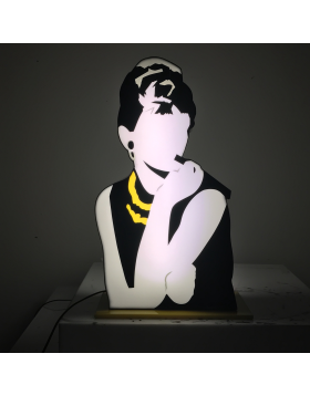 Audrey Hepburn (Scultura luminosa)