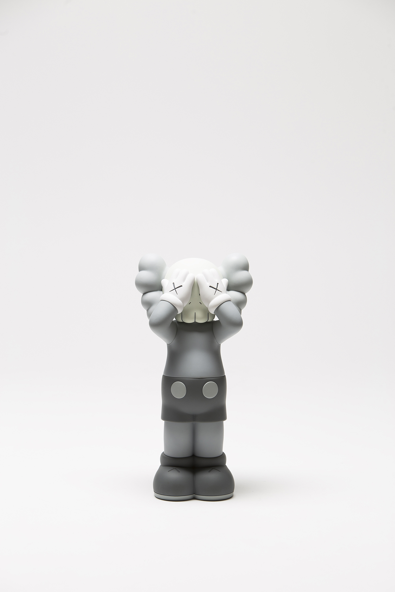KAWS Holiday UK Vinyl Figure Brown/Grey/Black Set - US