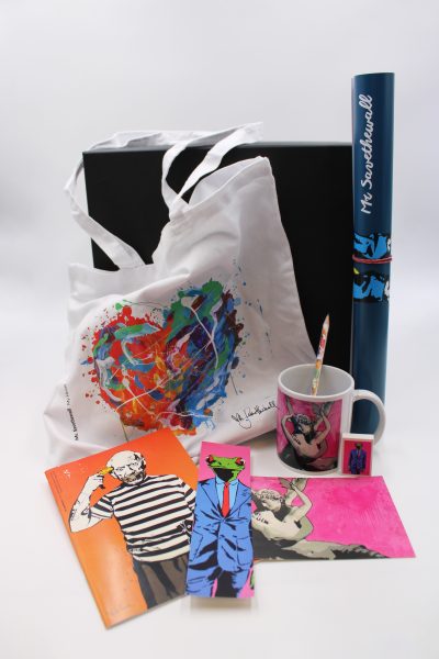 Mr. Savethewall Customize Set