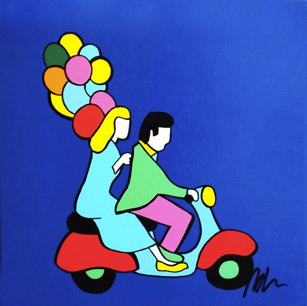 Coppia in vespa con palloncini