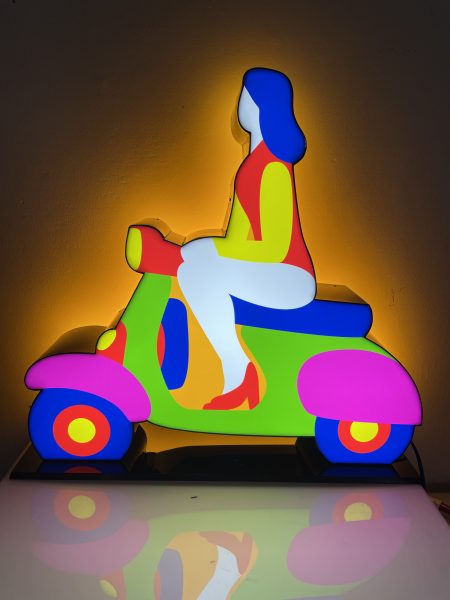 Pin Up in Vespa