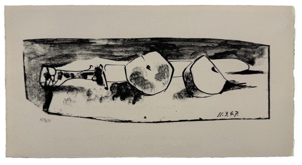 The cauteau and the apple