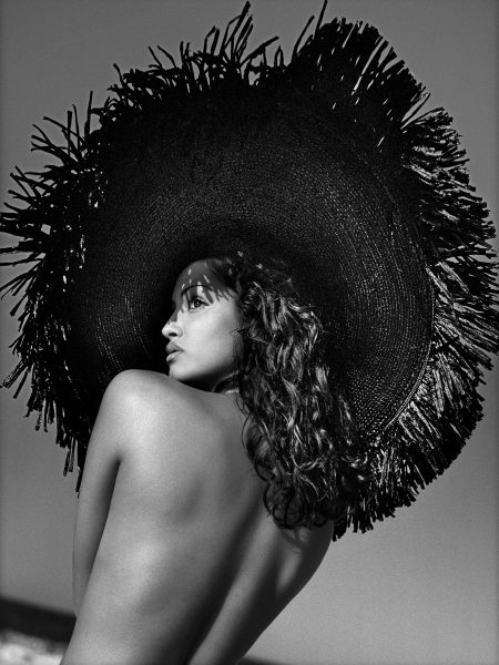 Yesmeen Ghauri (St. Barth), 2000